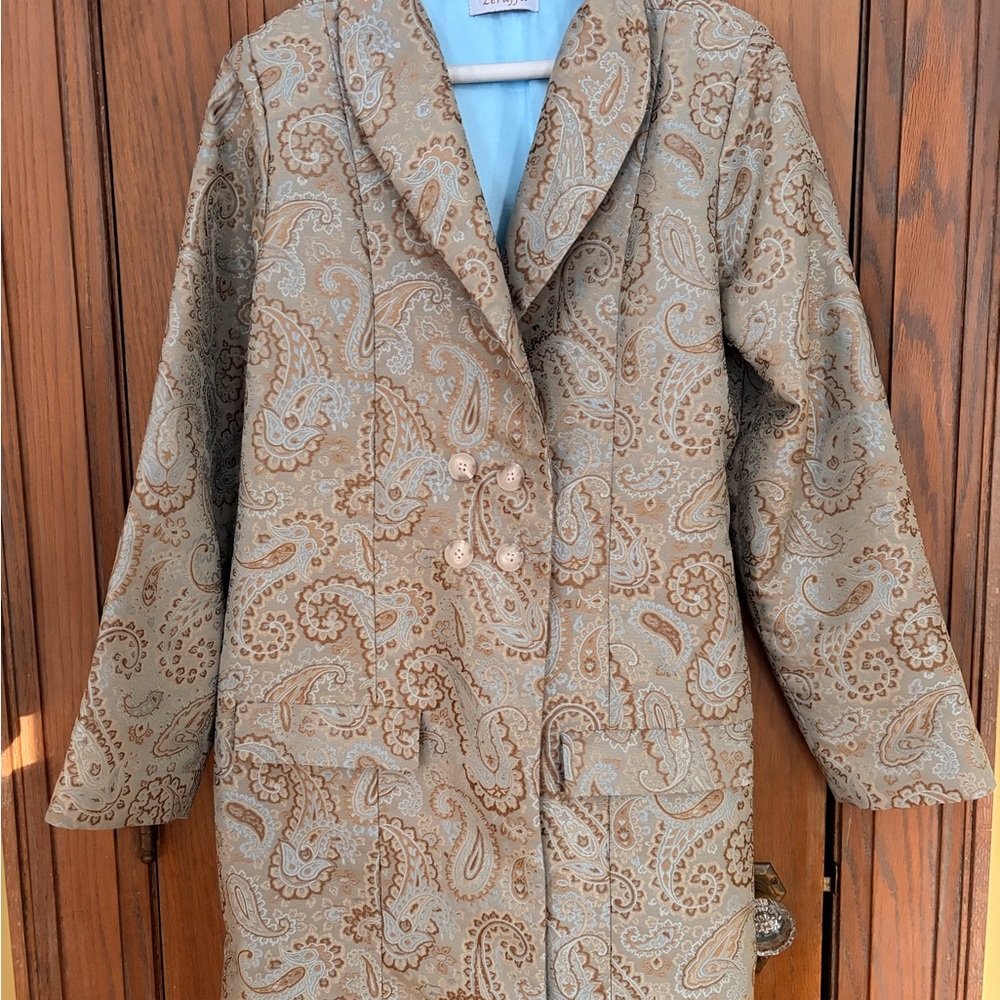 Elegant Paisley Coat in Tan and Turquoise Blue
